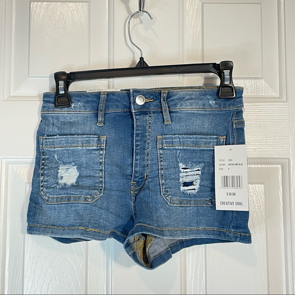 NWT Creative Soul Womens Juniors Size 5 High Rise Blue Denim Jean Shorts